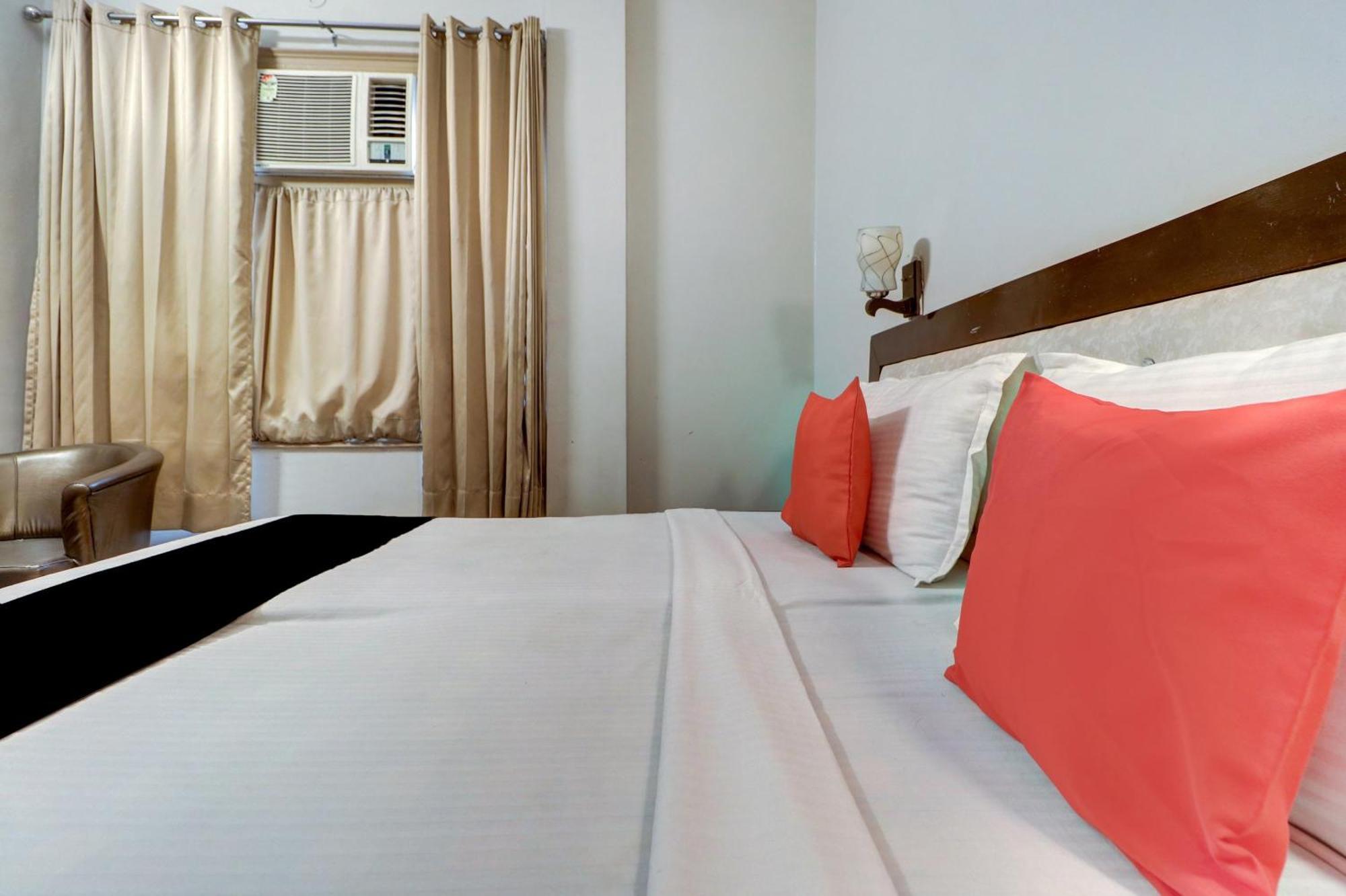 Hotel Capital O Divine Amritsar Exterior foto
